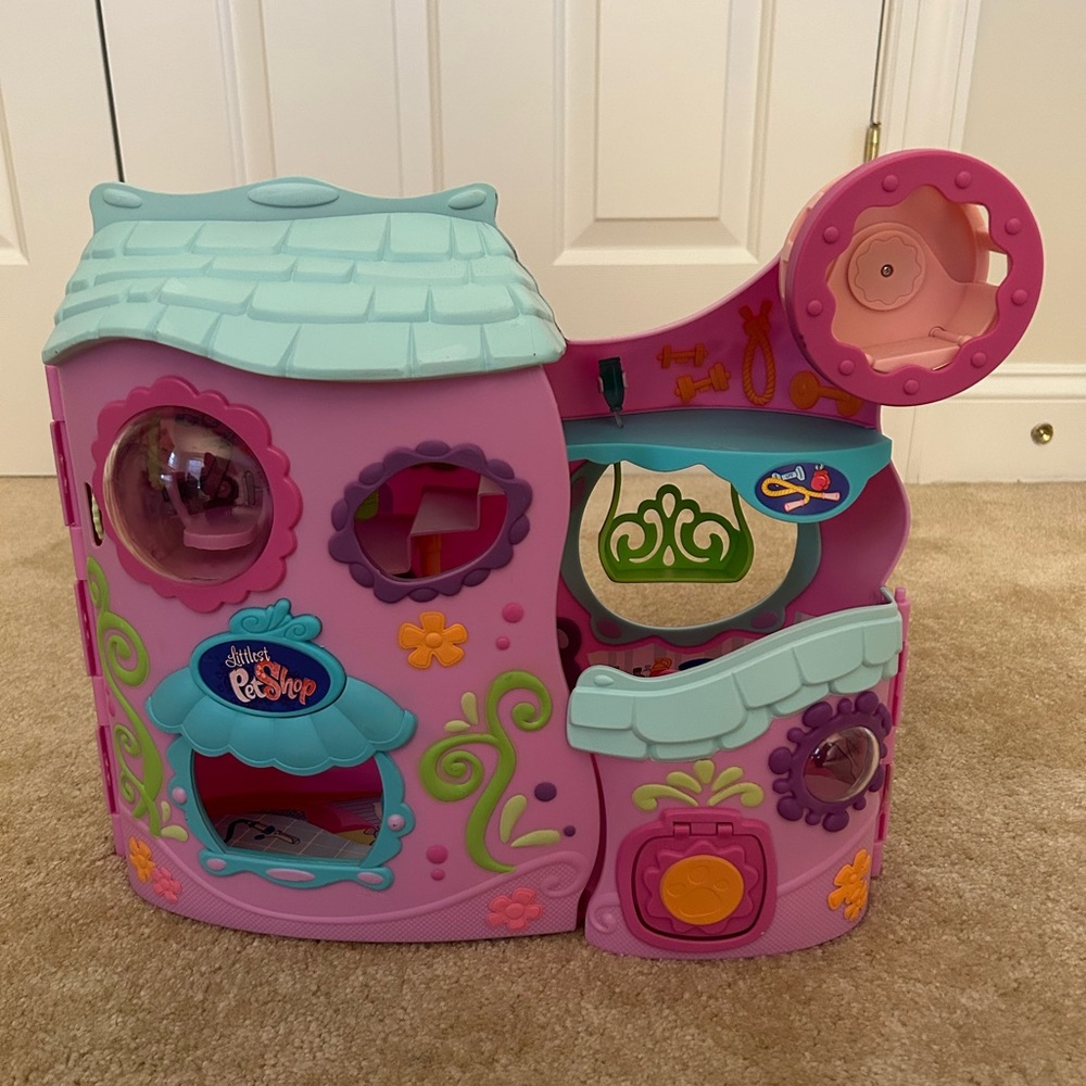 Littlest Pet Shop Tail Waggin’ Fitness Club